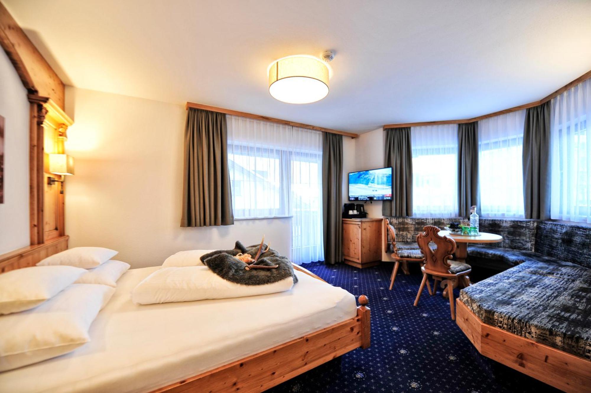 Hotel Garni Bellevue Ischgl Extérieur photo