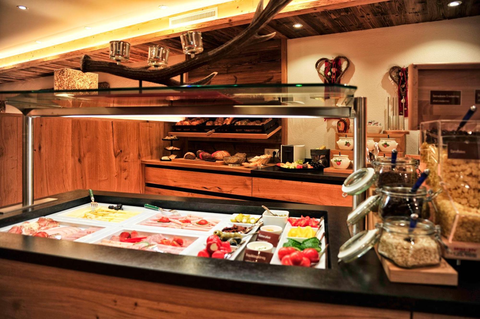 Hotel Garni Bellevue Ischgl Extérieur photo